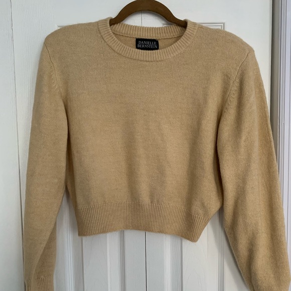 Tan Danielle Bernstein cropped sweater - Picture 1 of 4